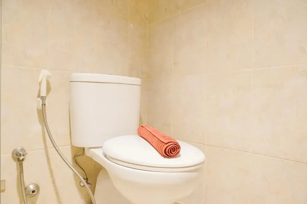 Джакарта: Minimalist And Comfort Studio At Tamansari The Hive Apartment