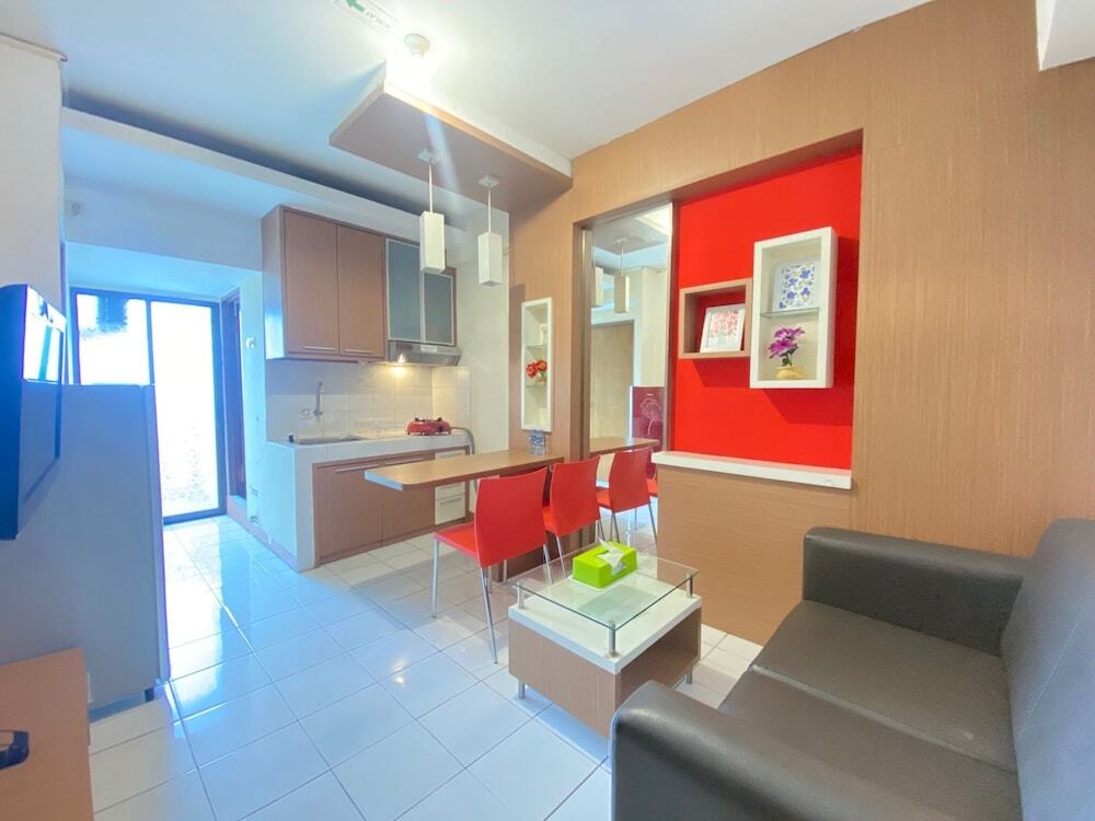 Бандунг: Cozy Living 2Br At Apartment Gateway Ahmad Yani Cicadas