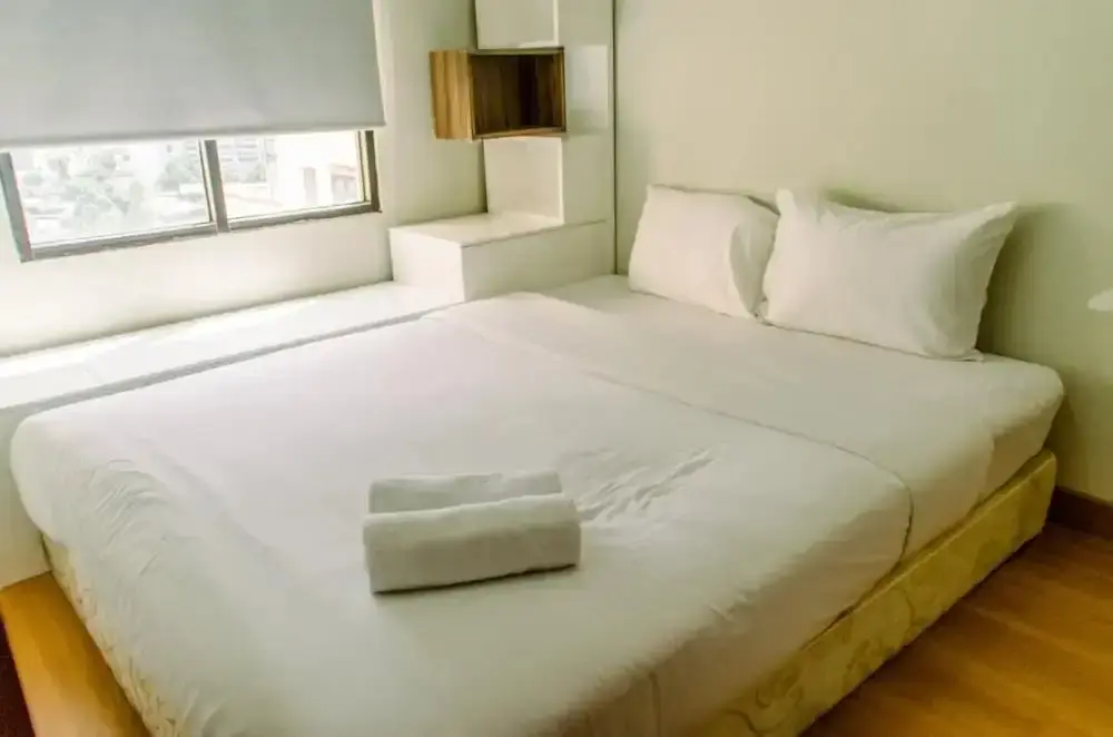 Джакарта: Comfort Living 1Br With Extra Room Apartment At Mt Haryono Residence