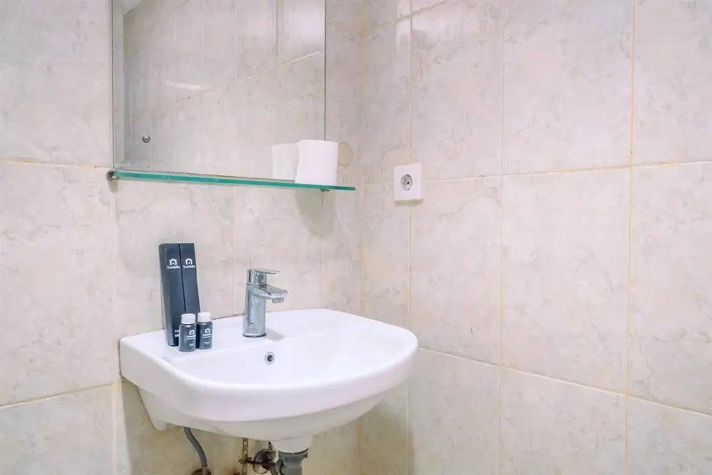 Джакарта: Minimalist And Comfort 2Br At Tamansari The Hive Apartment