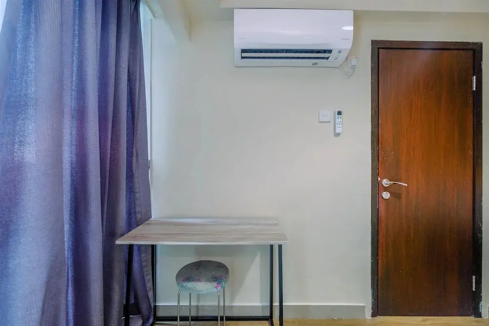 Джакарта: Minimalist And Comfort 2Br At Tamansari The Hive Apartment