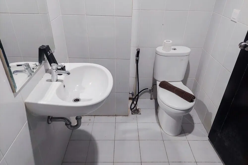 Южный Тангеранг: Comfort And High Floor Studio Room At Casa De Parco Apartment