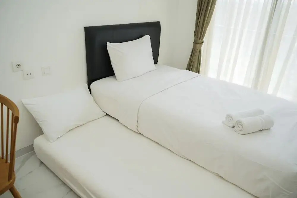 Legok: Elegant And Modern Studio At Sky House Bsd Apartment