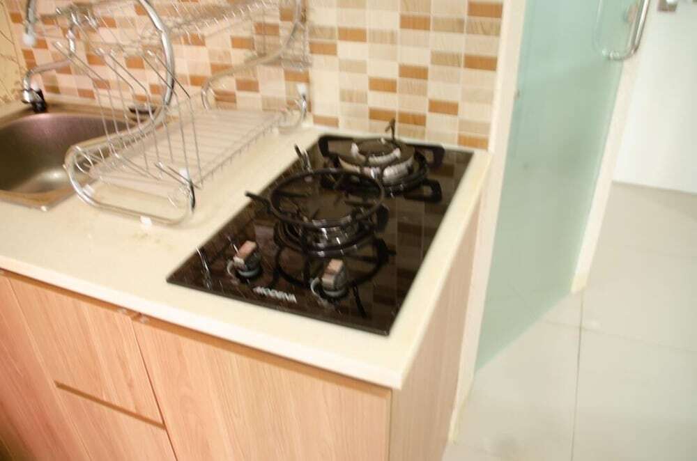 Джакарта: Elegant And Tidy 2Br Green Pramuka City Apartment Near Mall