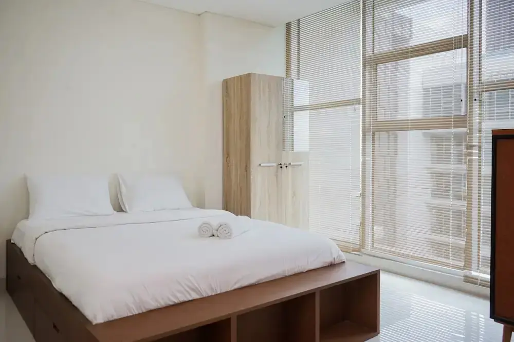 Южный Тангеранг: Comfort And High Floor Studio At Brooklyn Alam Sutera Apartment