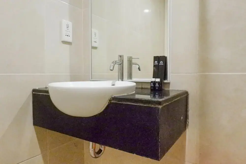 Сурабая: Vibrant And Luxurious 2Br Apartment At Trillium Residence Surabaya