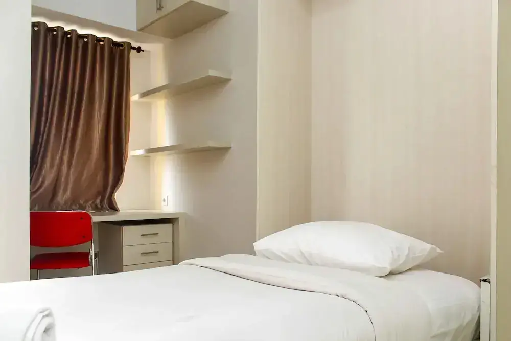 Бекаси: Cozy And Nice Studio Apartment At Springlake Summarecon Bekasi