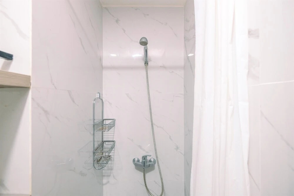 Джакарта: Stunning And Strategic 2Br Kemang Village Apartment