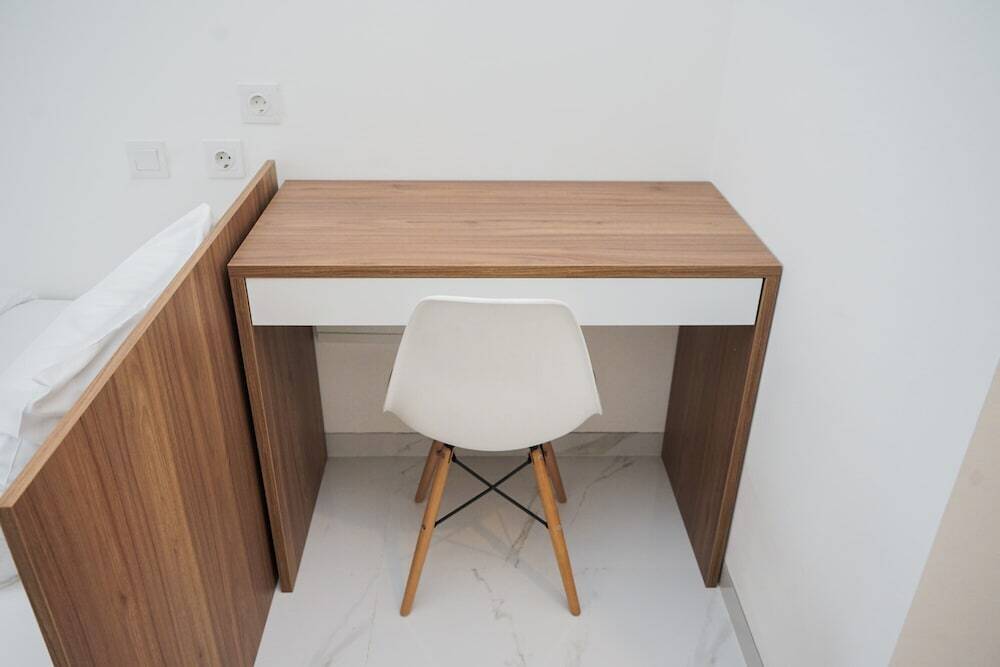 Legok: Nice And Cozy Studio At Sky House Bsd Apartment