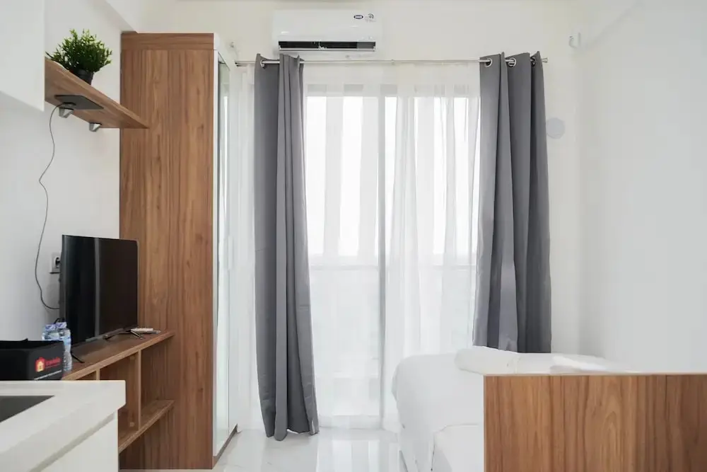 Legok: Nice And Cozy Studio At Sky House Bsd Apartment