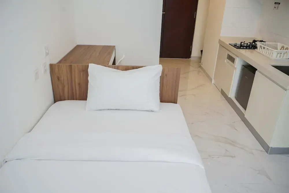 Legok: Nice And Cozy Studio At Sky House Bsd Apartment