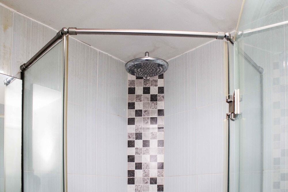 Чикаранг: Comfort Studio Apartment At Metropark Condominium Jababeka