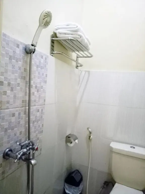 Богор: Beautiful Double Room With Ac and Wifi in Central Bogor