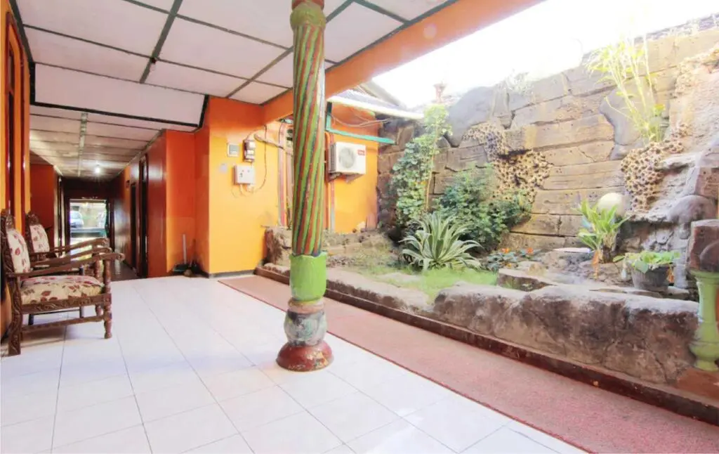Парангтритис: Hotel Widodo 1 Tustiyani Parangtritis