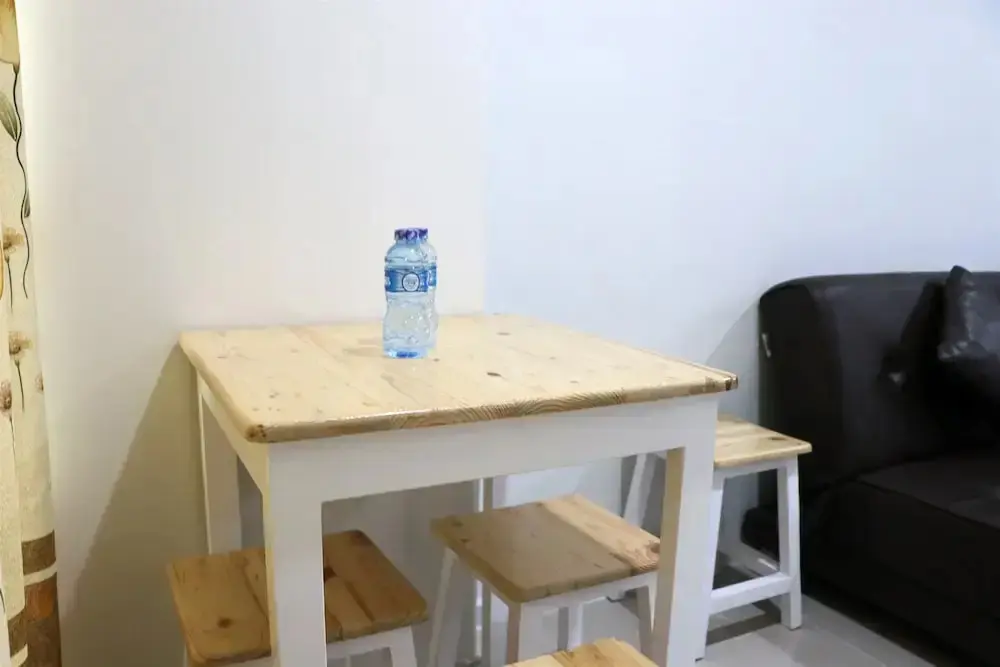 Джакарта: Comfort And Minimalist 2Br At Daan Mogot City Apartment