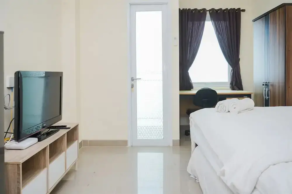 Legok: Simply Look Studio Apartment At B Residence
