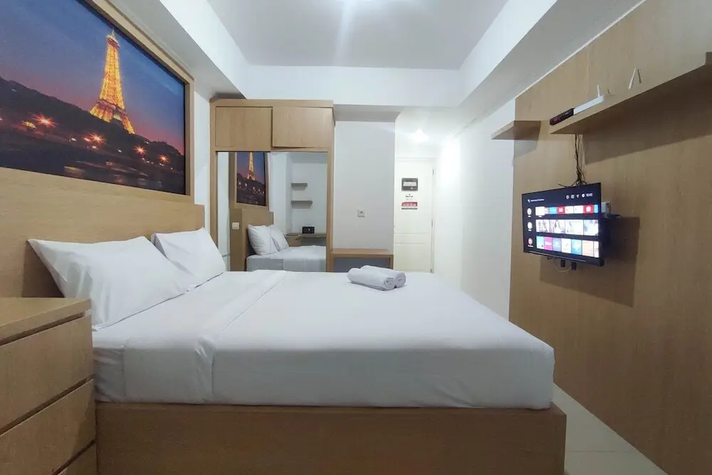Семаранг: Cozy Stay Studio At Paltrow City Apartment