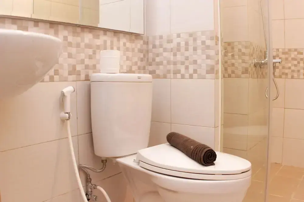 Бекаси: Nice And Cozy 1Br At Tamansari Iswara Apartment