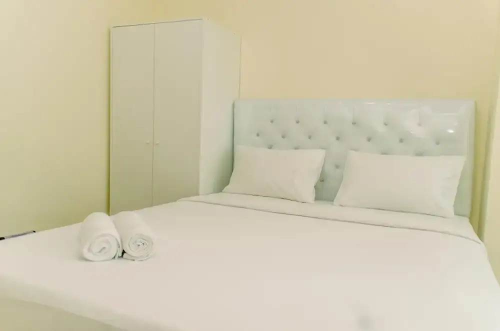Legok: Warm And Cozy Studio Room Apartment At B Residence