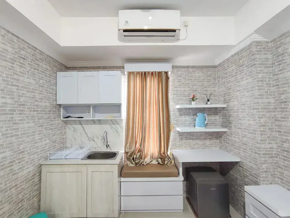 Семаранг: Cozy Studio At Paltrow City Apartment