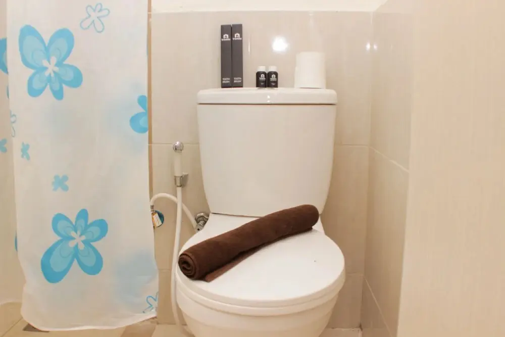 Сибату: Homey Living 2Br At Meikarta Apartment