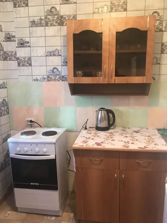 Свободный: Na Oktyabr'skoj 3 Apartments	