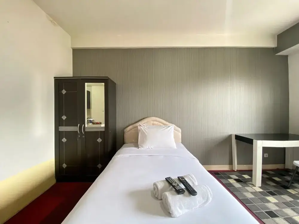 Сумеданг: Beauty Spacious Studio Room At Pinewood Apartment Jatinangor