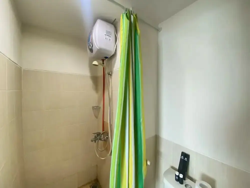 Сумеданг: Well Appointed 1BR Apartment at Harvard Jatinangor