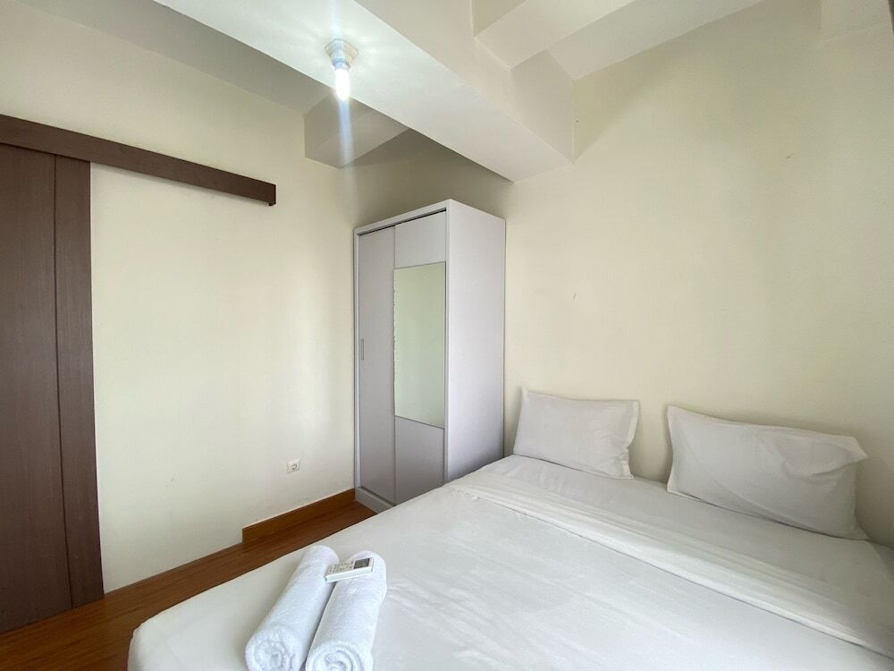 Сумеданг: Well Appointed 1BR Apartment at Harvard Jatinangor
