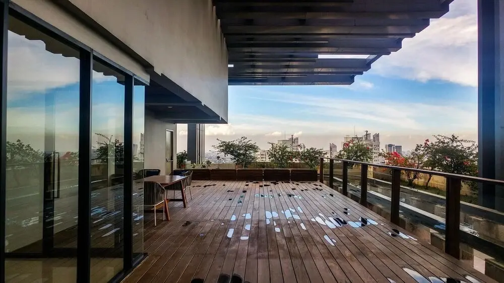 Джакарта: Nice and Elegant 2BR Apartment at Veranda Residence Puri