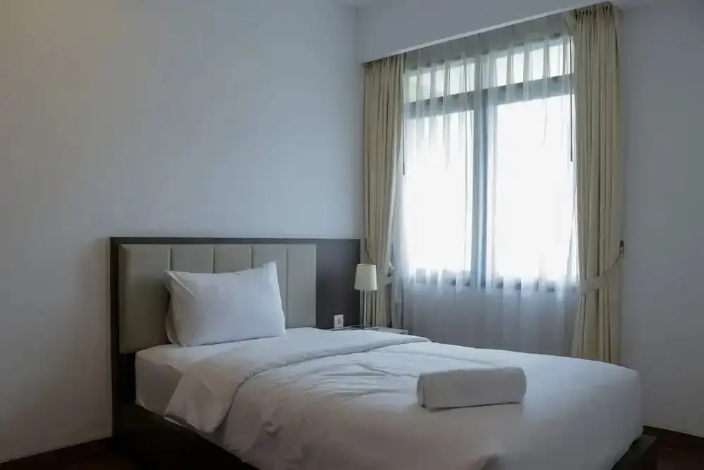 Джакарта: Spacious And Modern 3Br Apartment At Simprug Park Residences