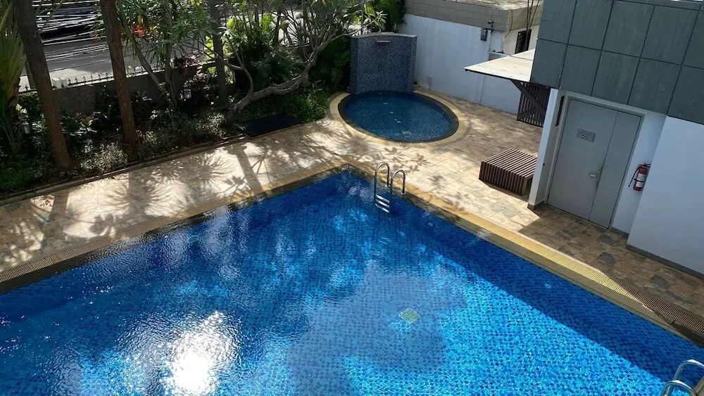 Джакарта: Spacious And Modern 3Br Apartment At Simprug Park Residences