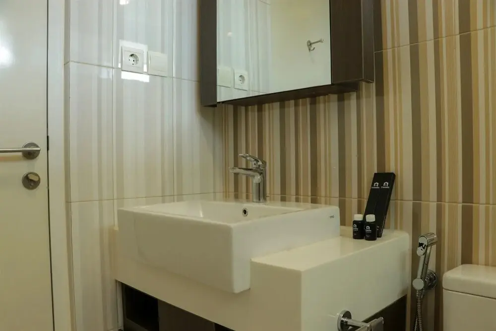 Джакарта: Spacious And Modern 3Br Apartment At Simprug Park Residences