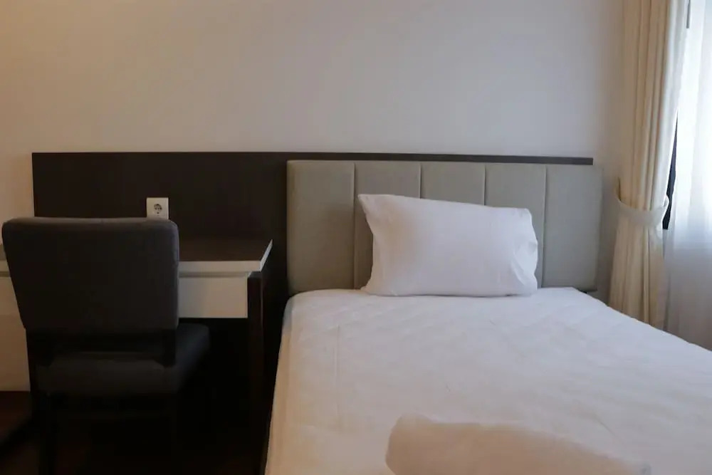 Джакарта: Big And Elegant 3Br Apartment At Simprug Park Residences