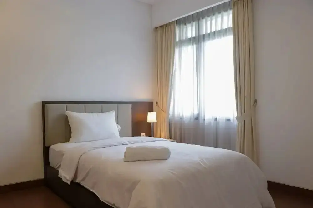 Джакарта: Spacious And Comfort 3Br Apartment At Simprug Park Residences