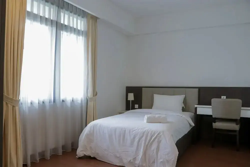 Джакарта: Spacious And Comfort 3Br Apartment At Simprug Park Residences