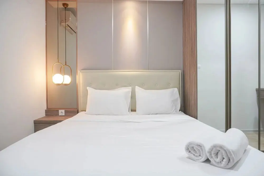 Джакарта: Nice And New 1Br With Office Room At Daan Mogot City Apartment