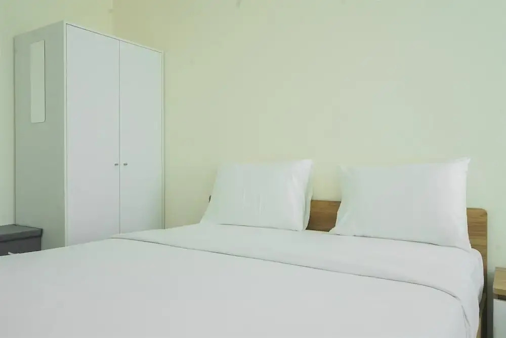 Legok: Studio Apartment With Cozy Design At B Residence
