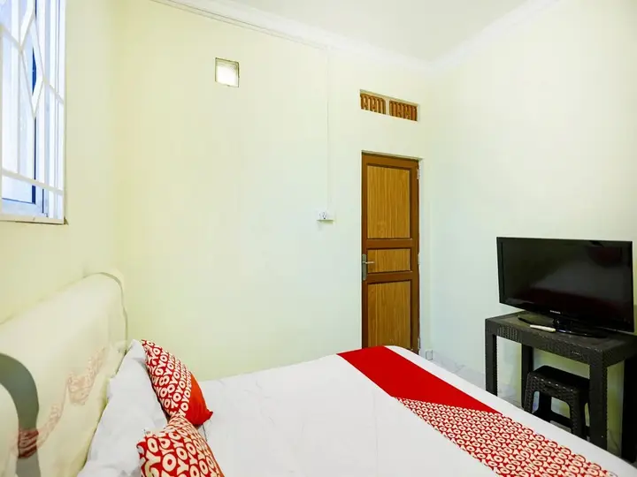 Батам: OYO 91314 Zein House
