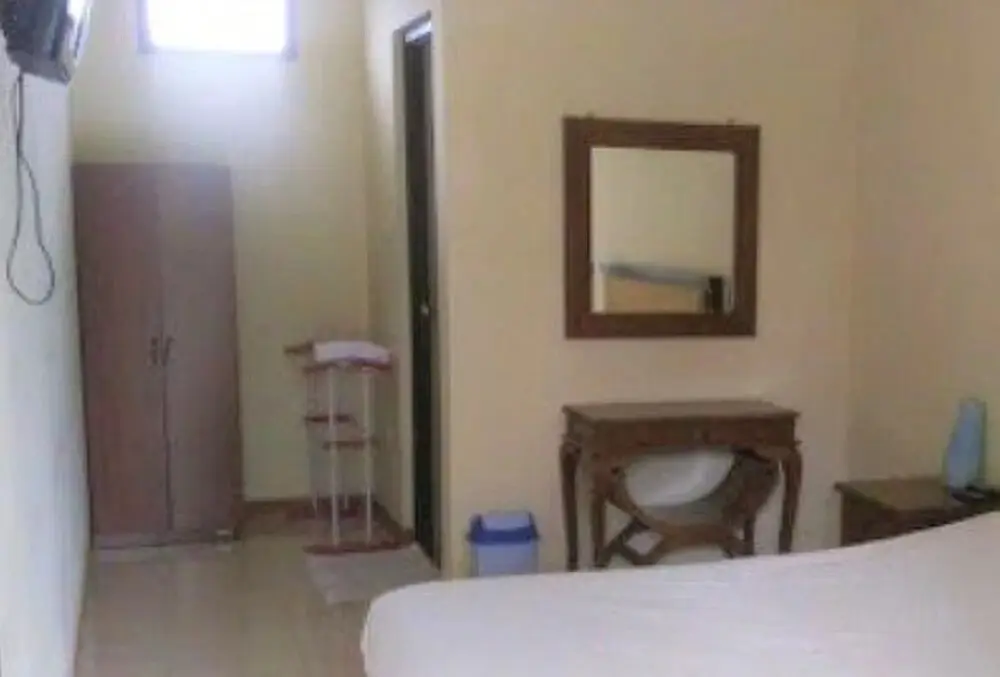 Вонособо: Le Desa Resort Syariah