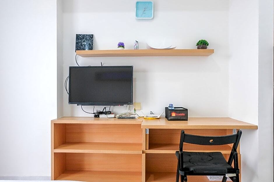 Legok: Simply Homey Studio Casa De Parco Apt By Travelio