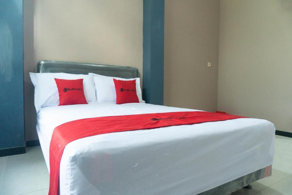 Блитар: RedDoorz Syariah near Alun Alun Blitar