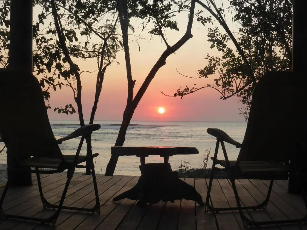 Секонгканг: Castaway Surf Retreat 1