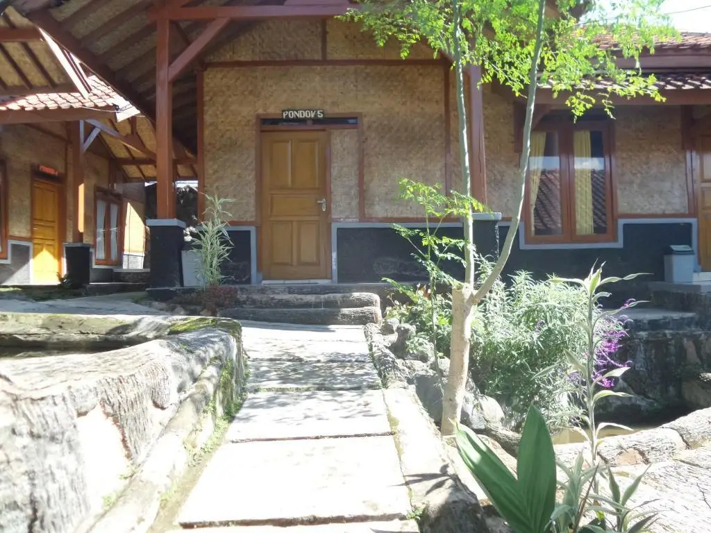 Сореанг: Pondok Stevia Ciwidey