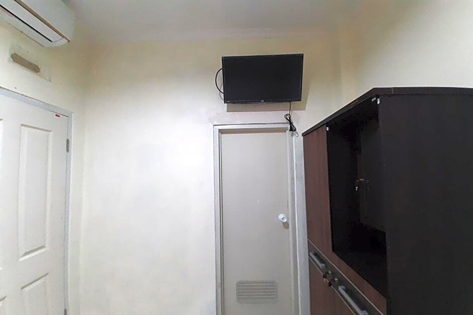Семаранг: OYO Life 2751 Deyo Kost