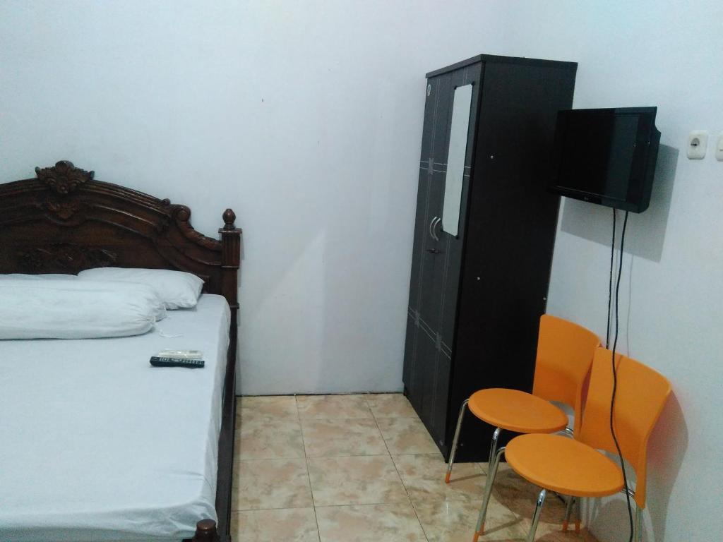 Баубау: Wisma Kahyangan