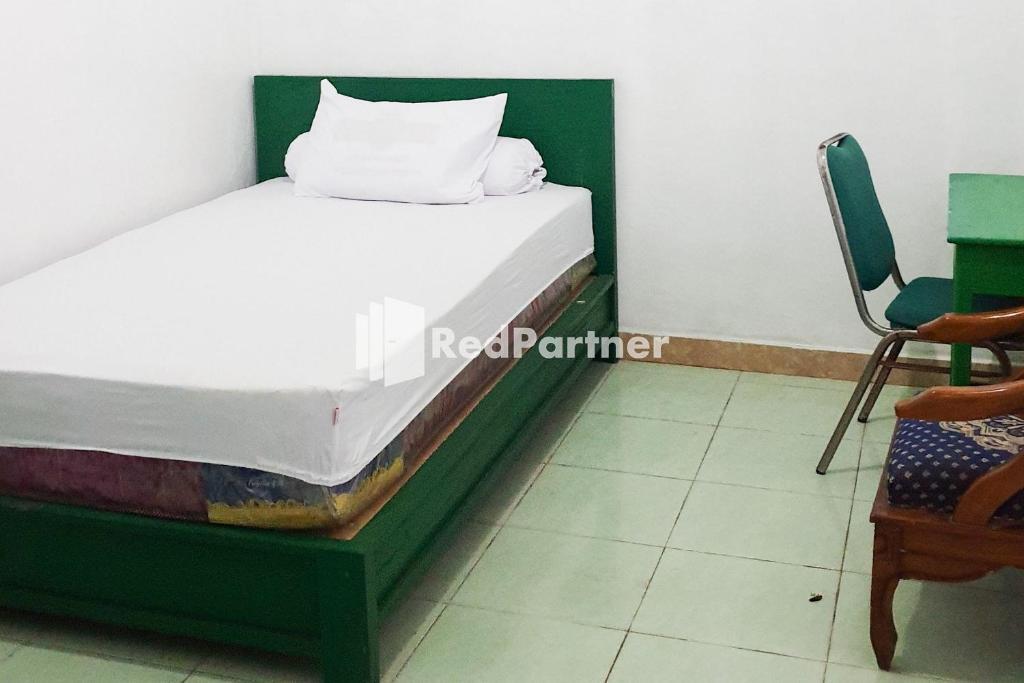 Купанг: Kayra Homestay Syariah at Frans Seda Kupang RedPartner