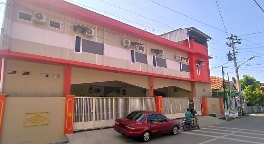 Тегал: RedDoorz Syariah near Transmart Tegal