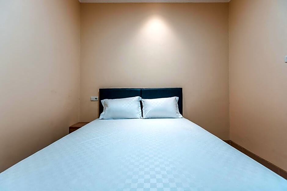 Южный Тангеранг: OYO Life 2709 Kost Cirendeu