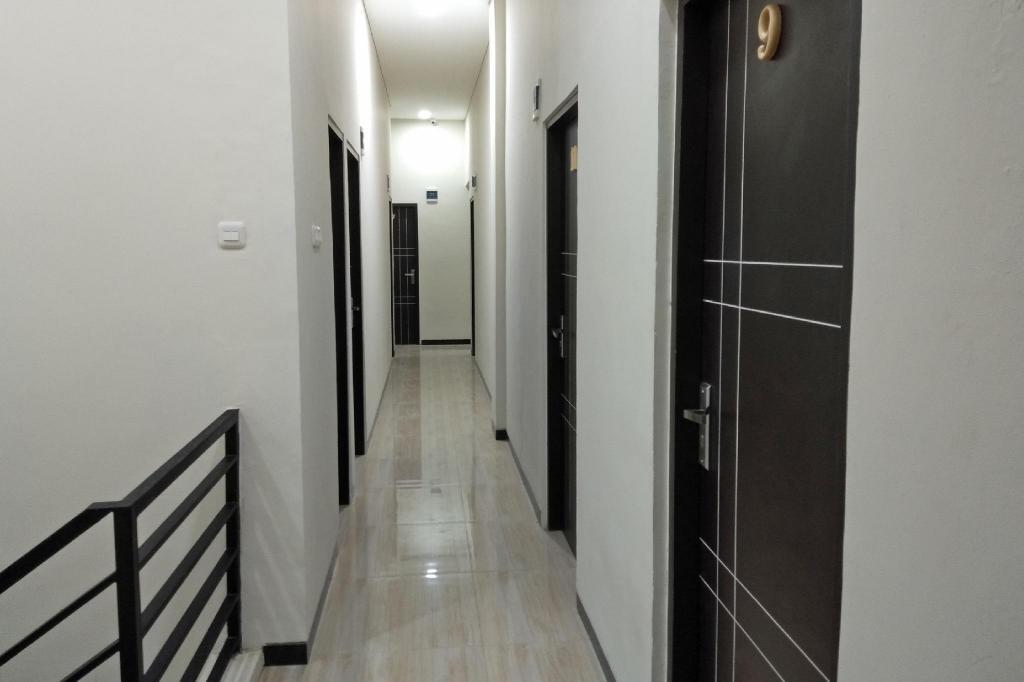 Тегал: RedDoorz near Taman Pantai Alam Indah Tegal